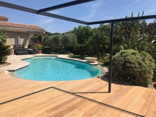 poseur deck piscine bois la crau bois exotique ms construction bois renovation